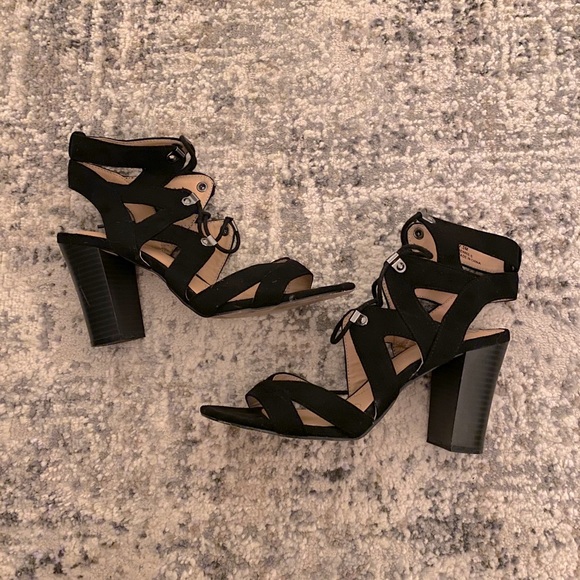 XOXO Shoes - XOXO Balta strappy heels